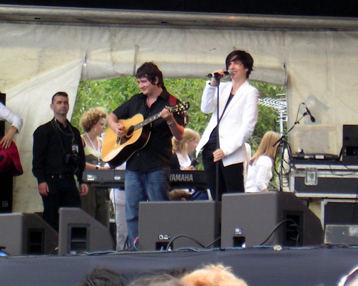 Texas singer Sharleen Spiteri speaks about singing with Paul McCartney