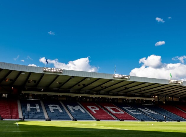 Scotland to appoint new manager in change of direction