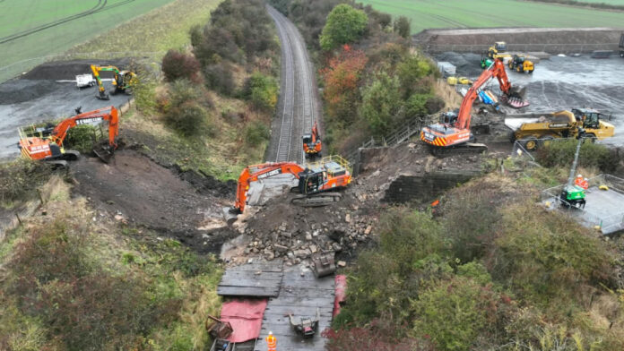 Six months of electrification work delivered in 18 days on Fife railway