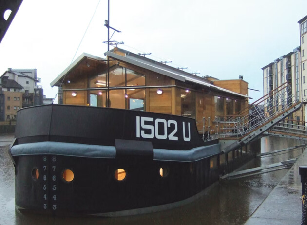 Barge at The Shore in Leith could become new restaurant with waterside terrace