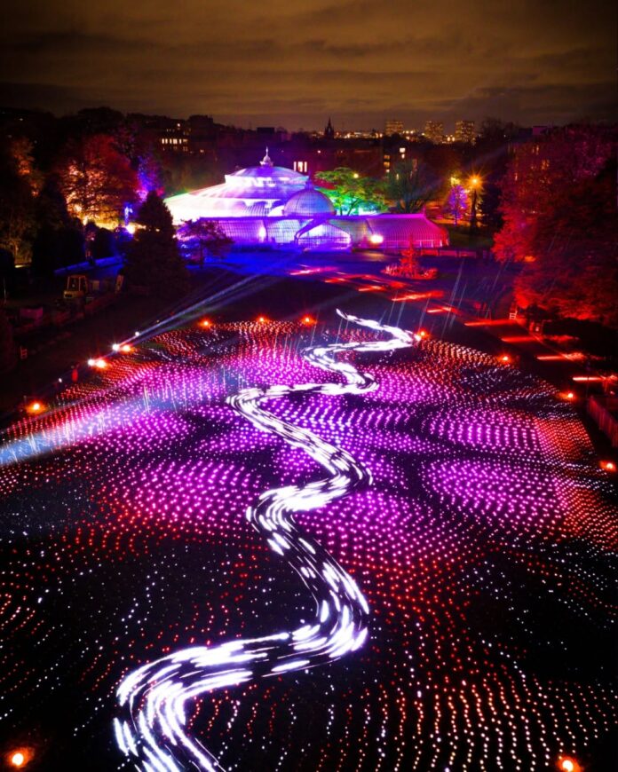 GlasGLOW opens tonight as Botanic Gardens transformed for Halloween