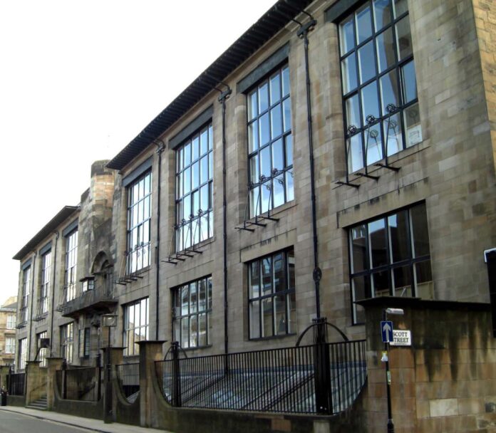 Glasgow School of Art urged to hand over Mackintosh Building to independent body